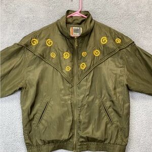 Vintage EVR Jacket Womens Large
Green Silk Bomber Full Zipper Artsy 90s.
